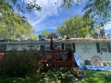 015-storm-damage-restoration-sandwich-il-4